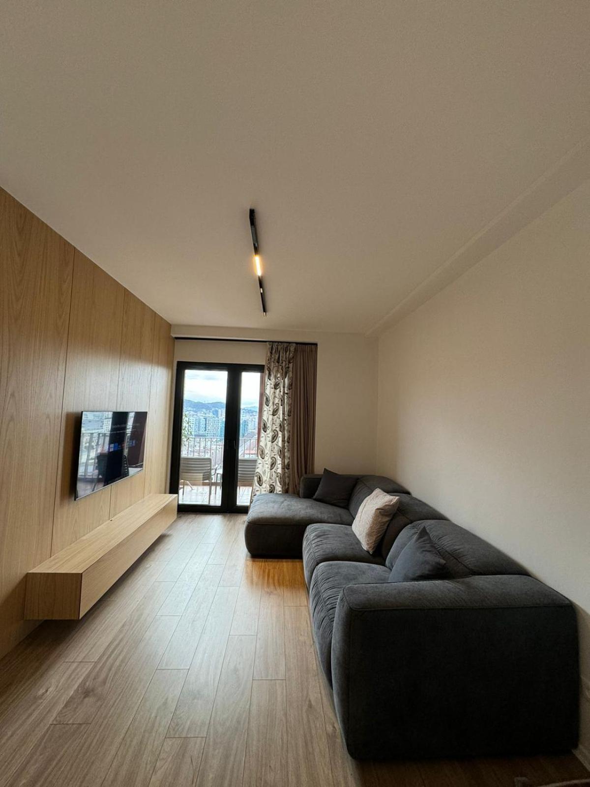 Orestiada Luxury Appartement Tirana